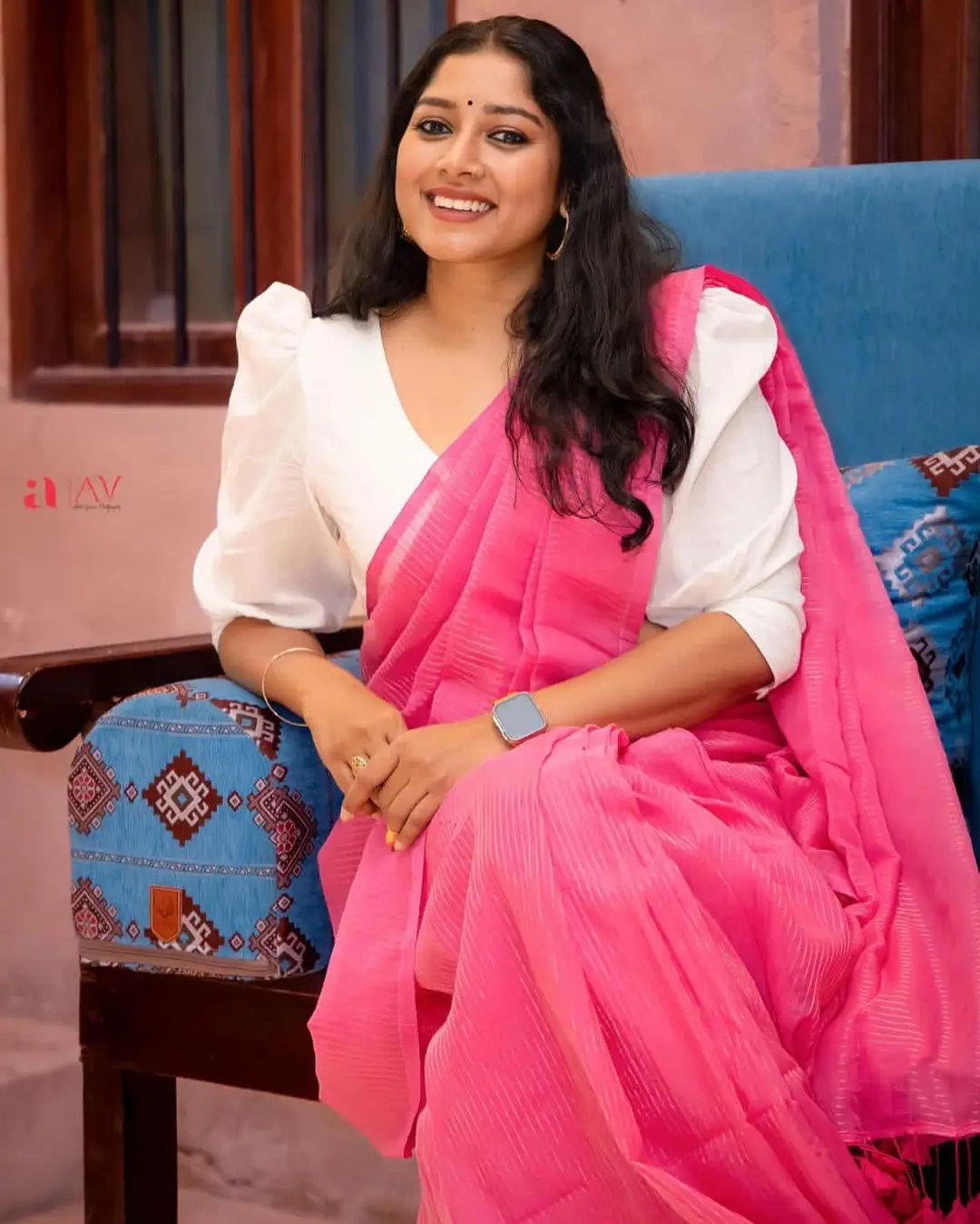 Malayalam Actress Anumol Images in Pink Saree